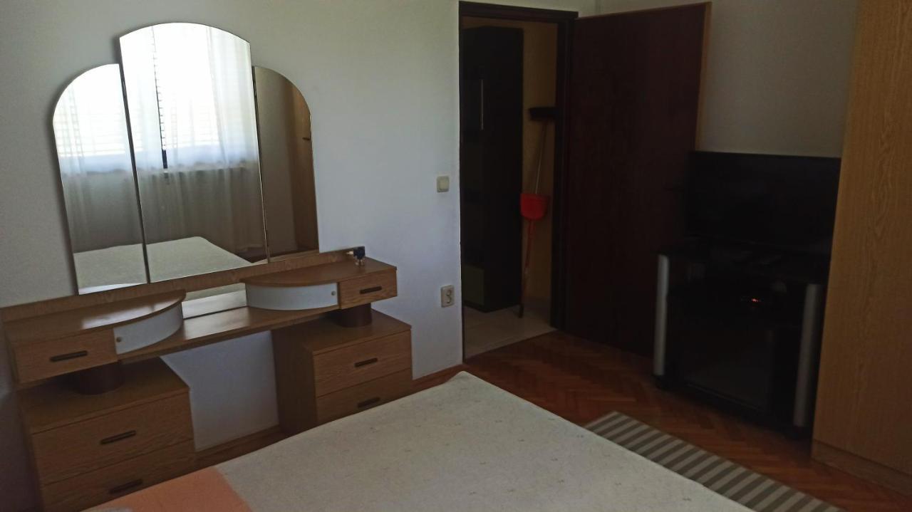 App Sabolic Apartment Umag Luaran gambar